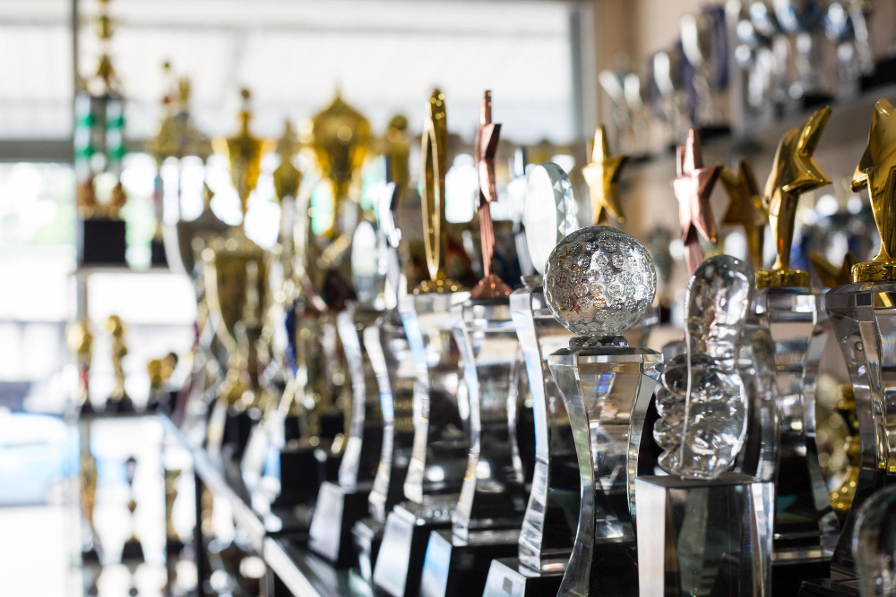 Golf Trophy Shop In Abu Dhabi